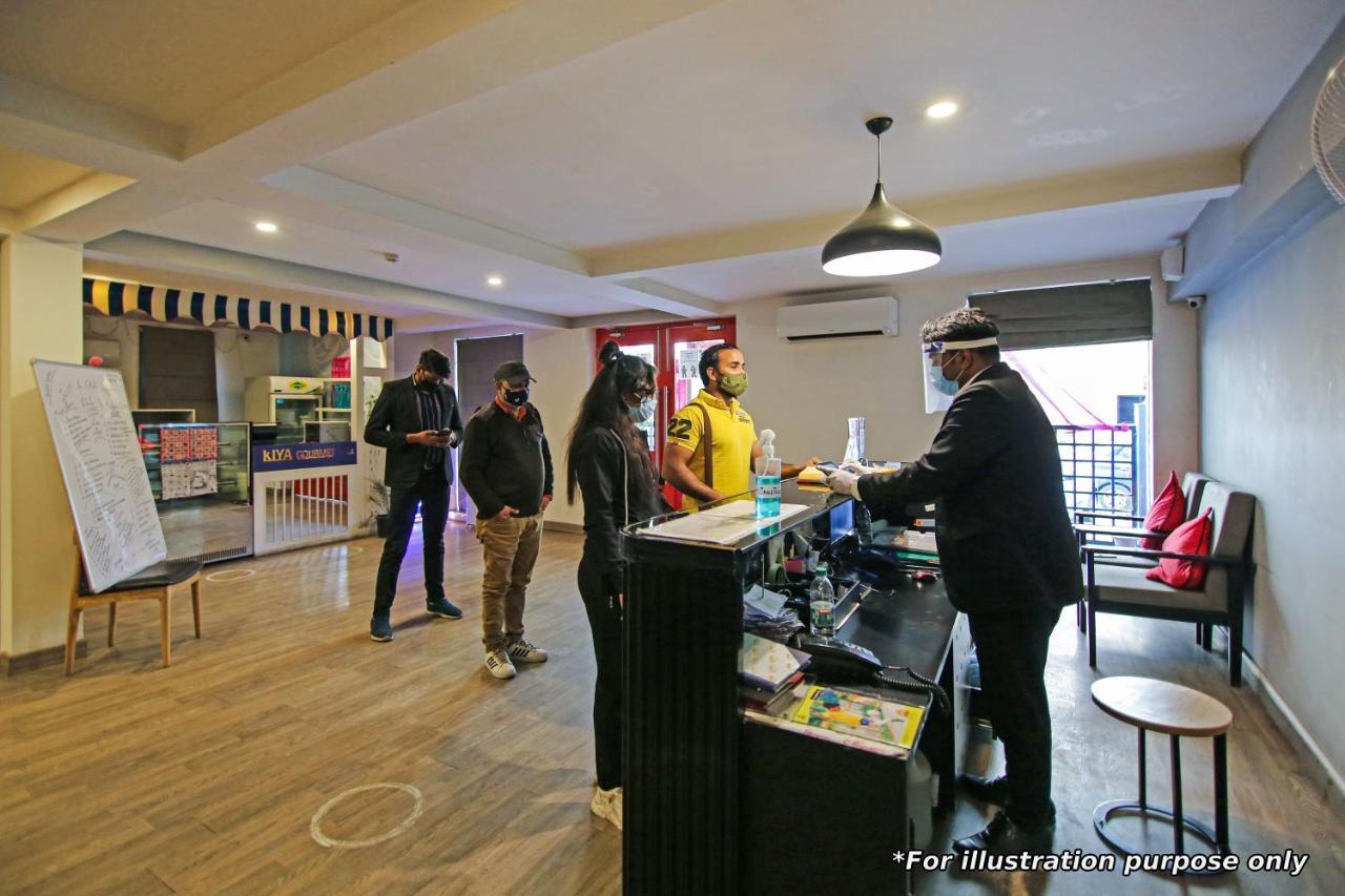 Hotel Oyo Townhouse 115 Patel Nagar 4*